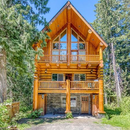 Skiing Bear Chalet Гавърнмънт Кемп Екстериор снимка